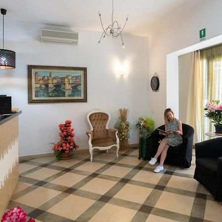 Hotel Bruna Martinsicuro Eksteriør billede